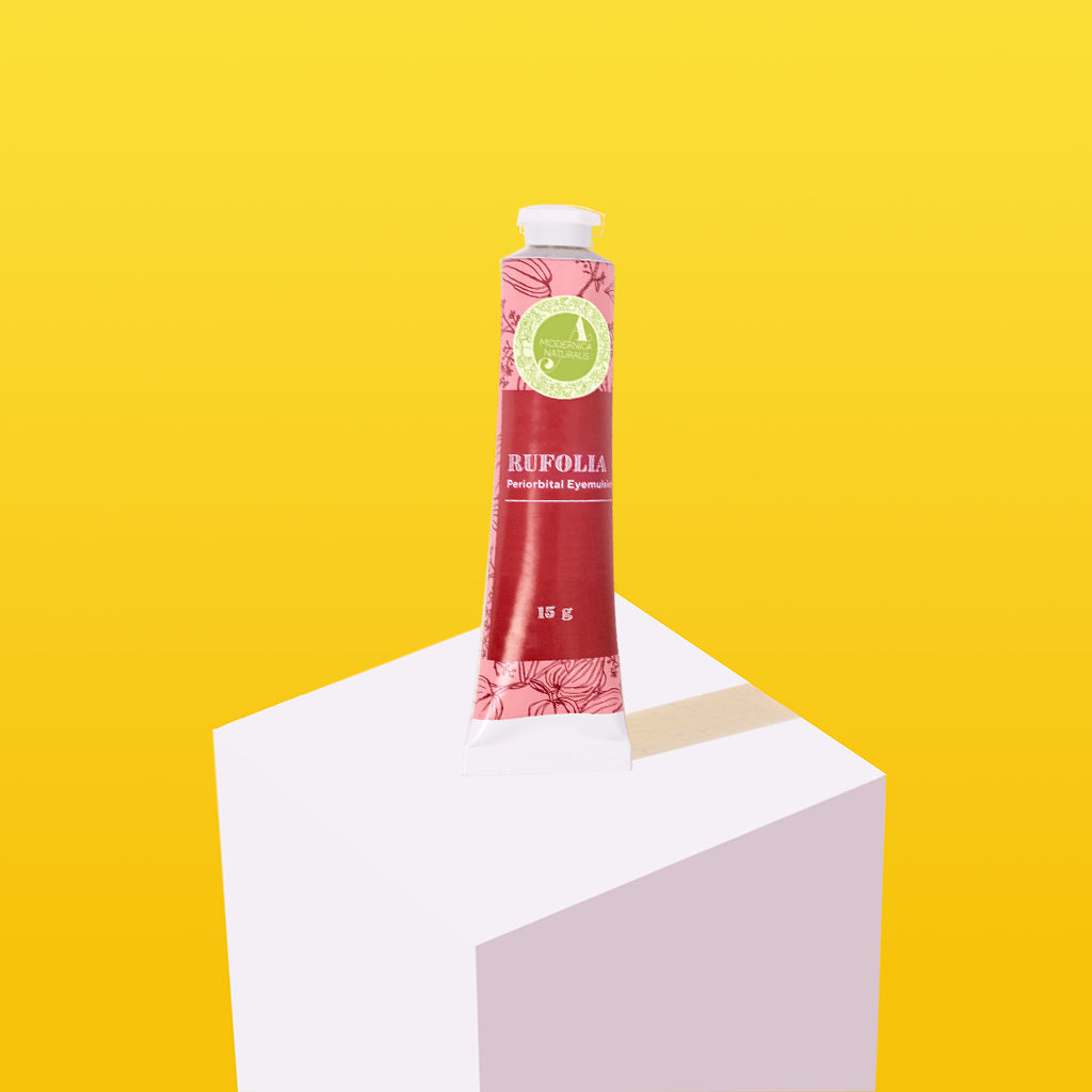 Rufolia Periorbital Emulsja pod Oczy – Rozjaśnia, Łagodzi i Ujędrnia Okolice Oczu z Manjisthą, Aloesem, Niacynamidem i Kwasem Hialuronowym (Rufolia Periorbital Eyemulsion - Brighten, Soothe and Firm Under-Eyes with Manjistha, Aloe Vera, Niacinamide)