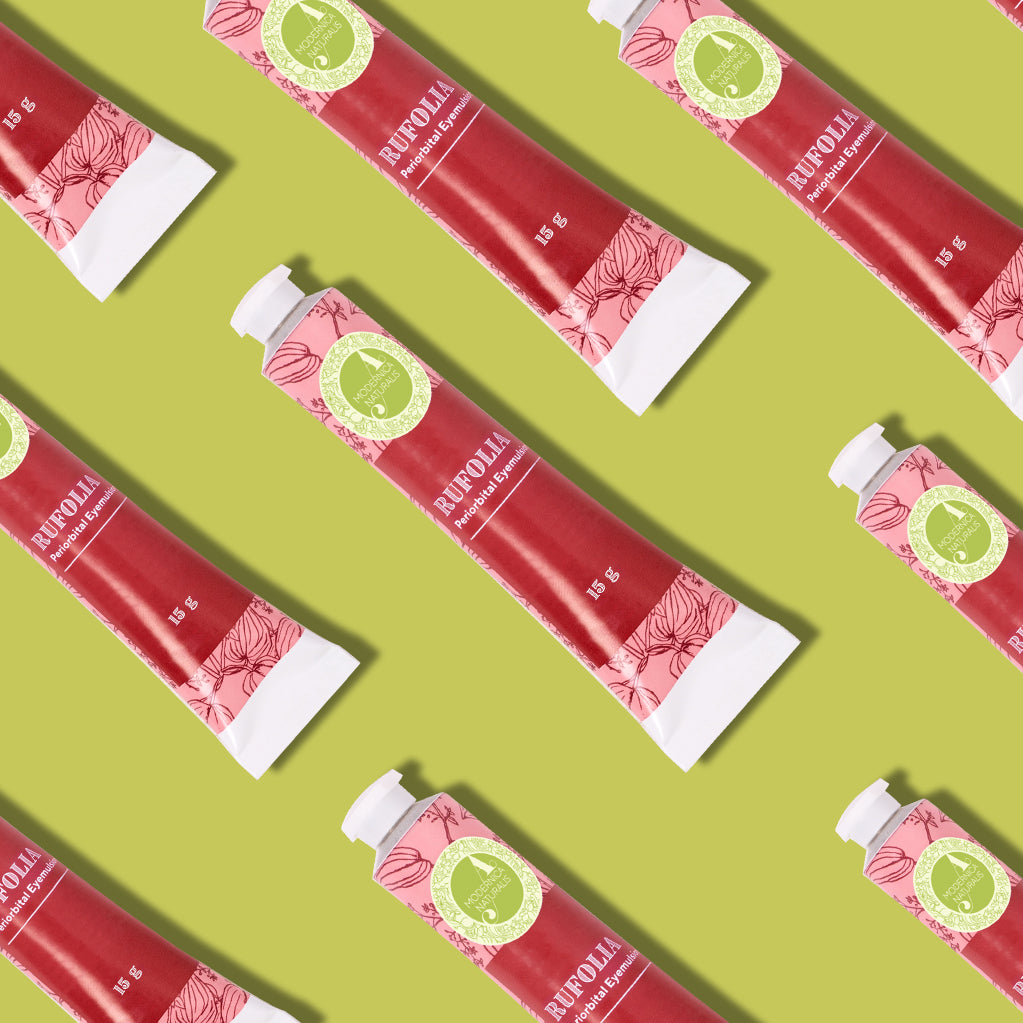 Rufolia Periorbital Emulsja pod Oczy – Rozjaśnia, Łagodzi i Ujędrnia Okolice Oczu z Manjisthą, Aloesem, Niacynamidem i Kwasem Hialuronowym (Rufolia Periorbital Eyemulsion - Brighten, Soothe and Firm Under-Eyes with Manjistha, Aloe Vera, Niacinamide)