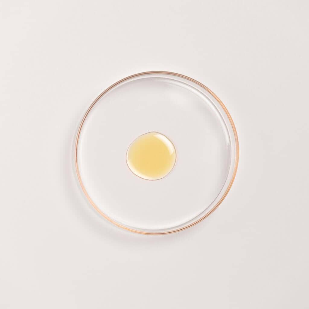 Kesaradi Codzienny Olejek Rozświetlający Do Twarzy (Kesaradi Daily Glow Face Oil)