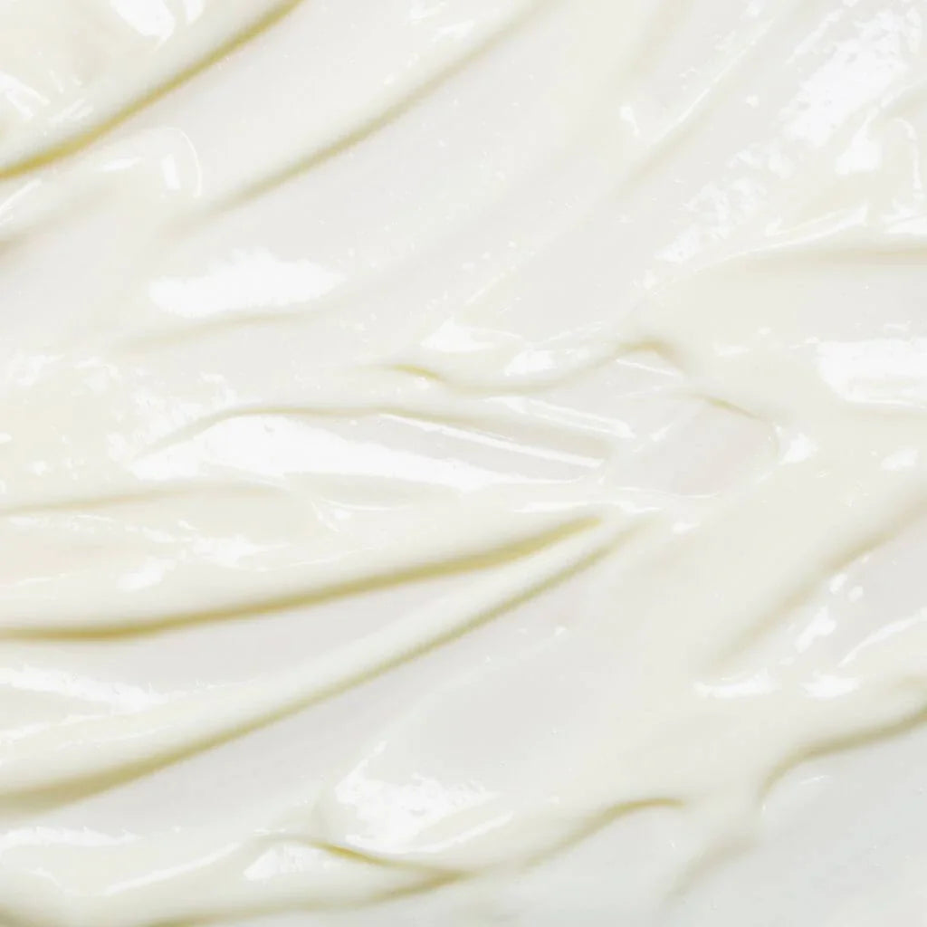 Zestaw z czarną soczewicą The Ayurveda Experience  -  Trio do Twarzy i Ciała z Potęgą Czarnej Soczewicy (The Ayurveda Experience Black Gram Edit BGT - Face and Body Trio with the Power of Black Gram)